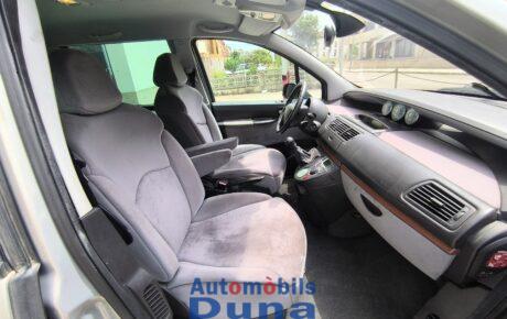 C8 motor 2.0 de 140cv gasolina 140cv ojo es la 8 p