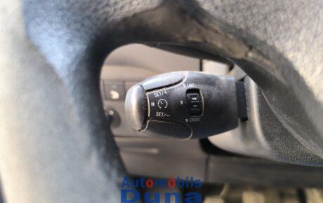 berlingo 1.6 hdi 90cv de 3 plazas delanteras class